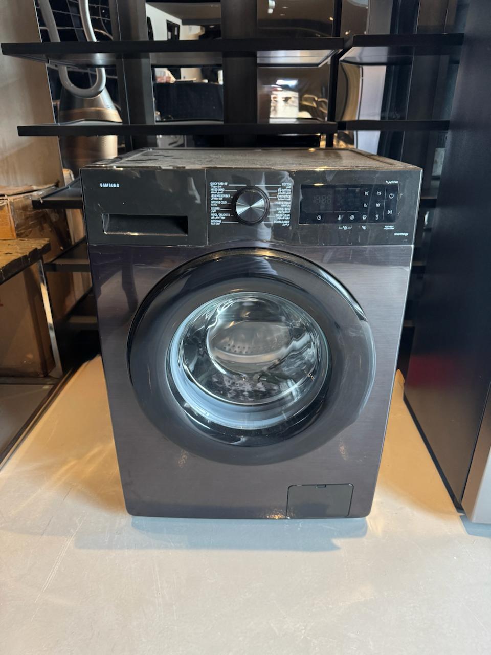Samsung Series 5 Front Load Washing Machine -- 9kg, Black