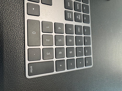 Full-size Mac-layout keyboard numeric keypad